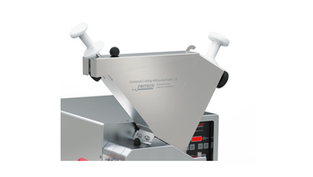 Protected funnel with sample pusher